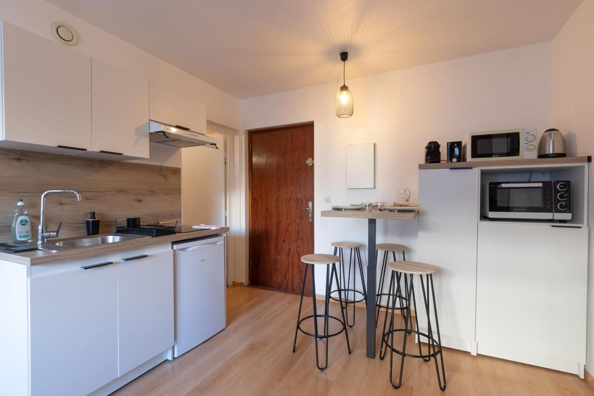 Cabana & L' Ideal - Gare, Lac Et Parking Public 5 Min Annecy Zewnętrze zdjęcie